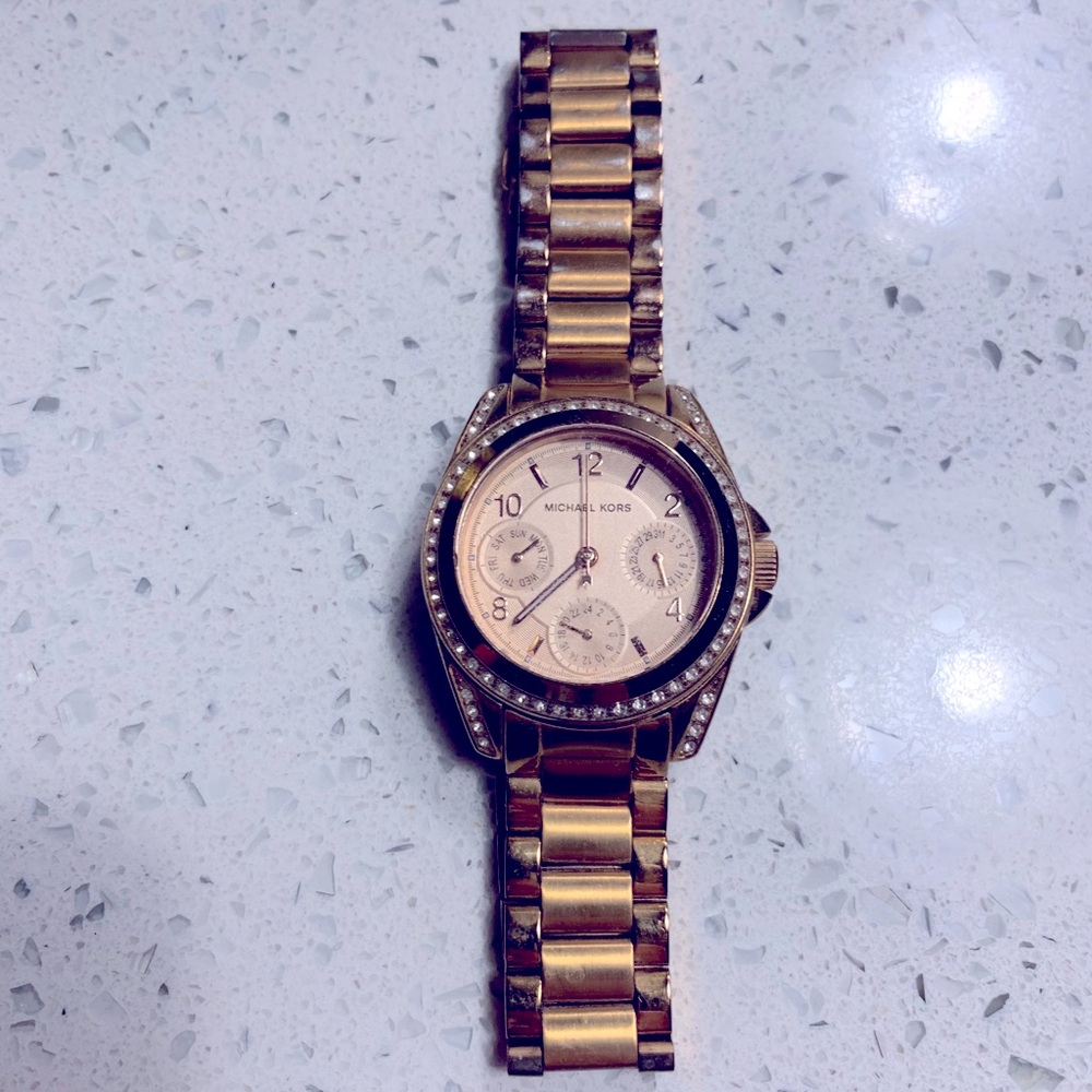 Michael Kors Watch - Picture 2 of 3